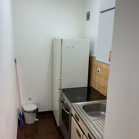 Apartment Violet Star Novi Sad